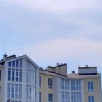 Волошкова вул., 1