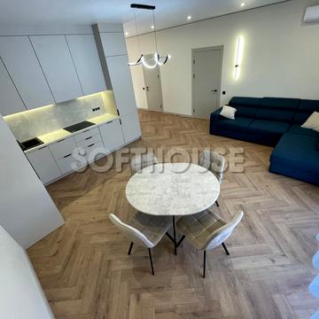 Павла Чубинського вул., (вул. Чубинського, 19)