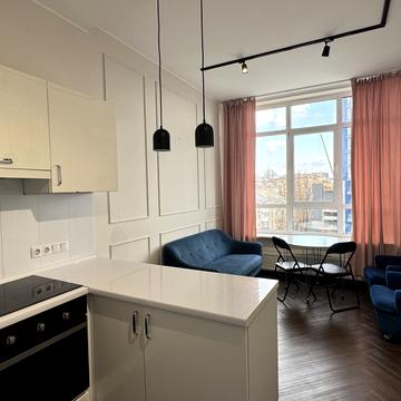 Джона Маккейна вул. (Івана Кудрі), 7