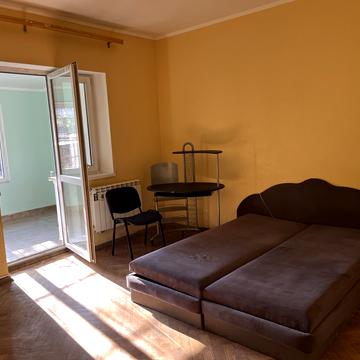 Теофіла Копистинського вул., 11