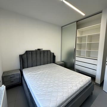 Дніпровська набережна вул., 17-К