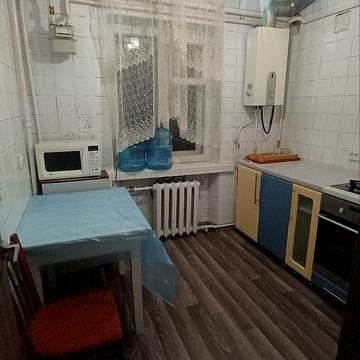 Зимових Походів вул. (Молодогвардійська), 7