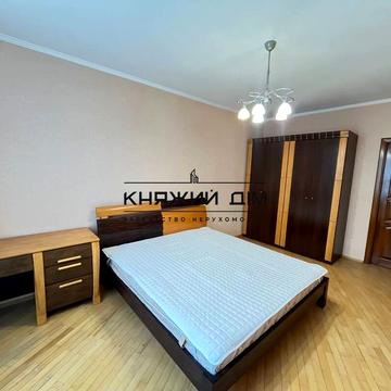 Митрополита Андрея Шептицького вул. (Анатолія Луначарського), 1-В