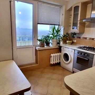 Ігоря Шамо бульв. (Олексія Давидова), 14