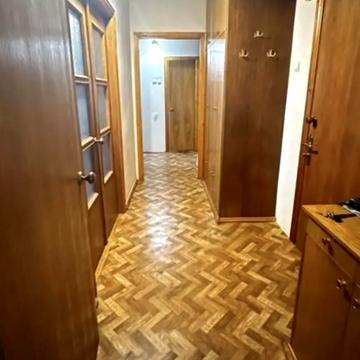 Будищанська вул., 5