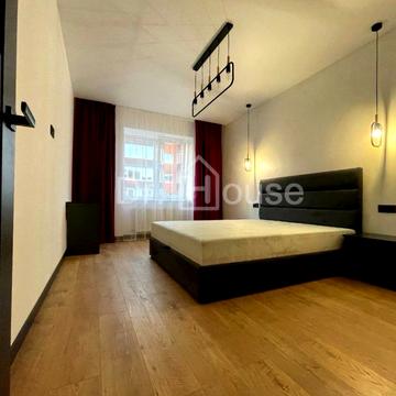 Івана Пулюя вул., 40, к. 4