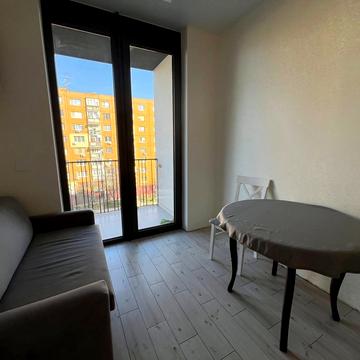 Тиводара Легоцького вул., 80