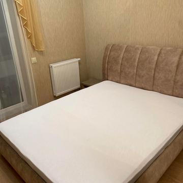 Пасічна вул., 181