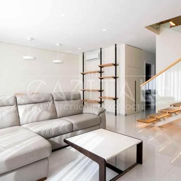 бучанський