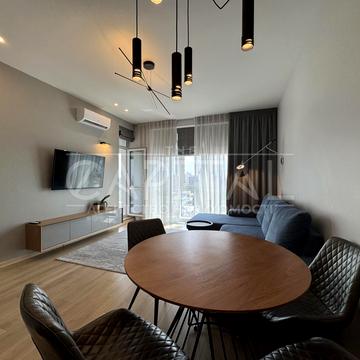 Саксаганського вул., 37-К