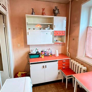 Володимира Івасюка просп. (Героїв Сталінграду), 42-Б