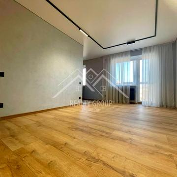 Українська вул., 98