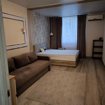 Ярослава Гашека бульв., 22