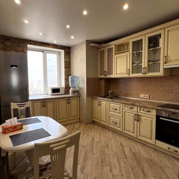 Борщагівська вул., 206