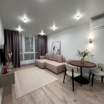 Олександра Олеся вул., 8/17