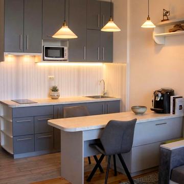 Миколи Бажана просп., 17-А