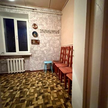 Запорізька вул., 10