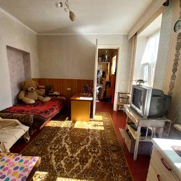 Сергія Нігояна просп. (Калініна), 61