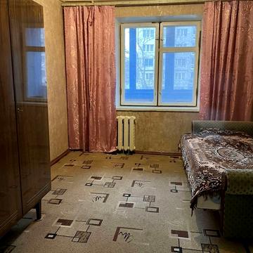 Космонавта Поповича вул. (Космонавта Волкова), 12