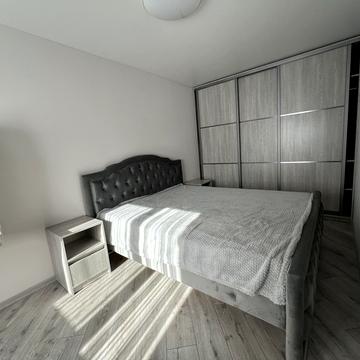 Антона Головатого вул., 4а