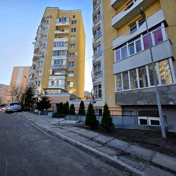 Плугова вул., 6а