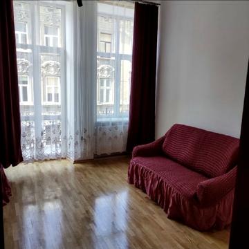 Нечуя-Левицького вул., 23