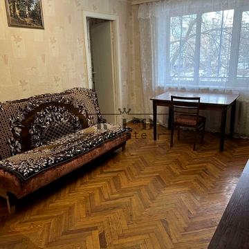 Космонавта Поповича вул. (Космонавта Волкова), 12