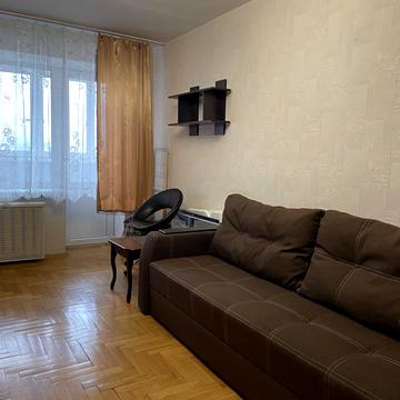 Деревлянська вул. (Якіра), 2/6