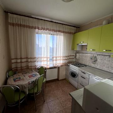 Генерала Генадія Воробйова вул. (Курська), 12-Б