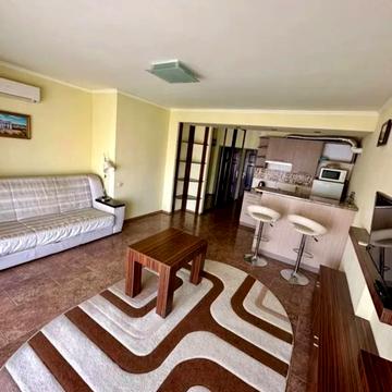 Олександра Поля просп. (Кірова), 27-Д