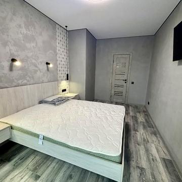 Мольєра вул., 77