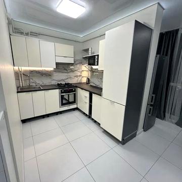 Григорія Сковороди вул., 36