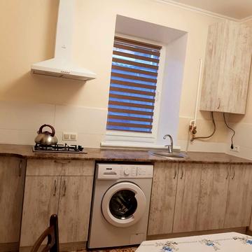 Старопортофранківська вул., 11