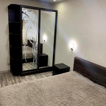 Олекси Довбуша вул., 1