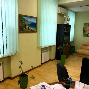 Культури вул., 18