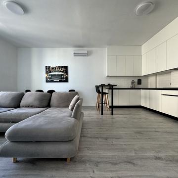 Під Дубом вул. (Космонавтів), 26-Б