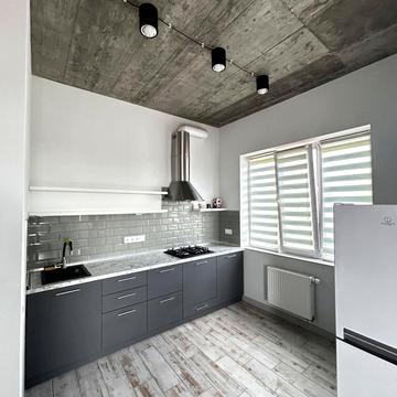 Миколаївська вул., 3/5