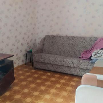 Колонтаївська вул., 19