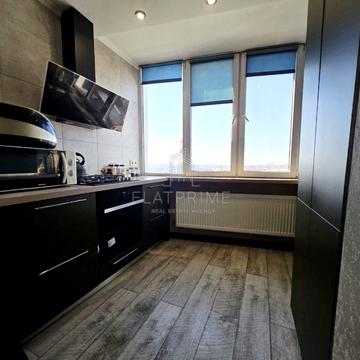 Соборна вул. (Петропавлівська), 10-Д