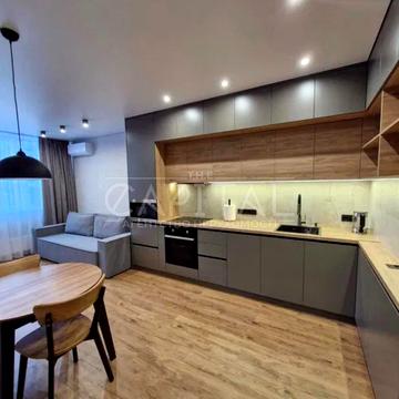 Євгена Сверстюка вул. (Марини Раскової), 6-В