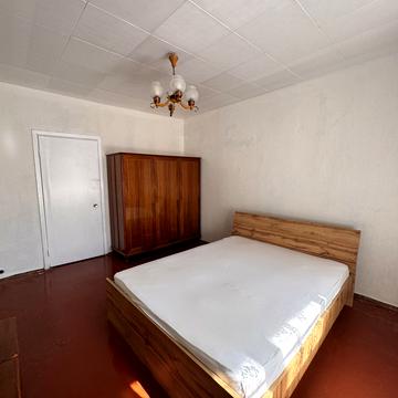 Оболонський просп., 30