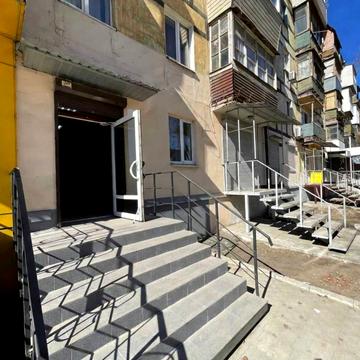 Петра Калнишевського просп. (Косіора), 36