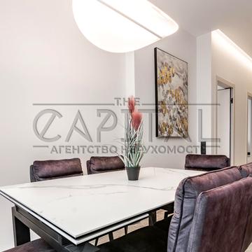 Дніпровська набережна вул., 20-Б