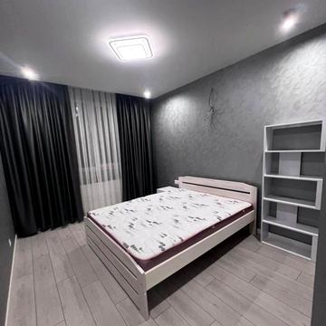 Володимира Сікевича вул., 12