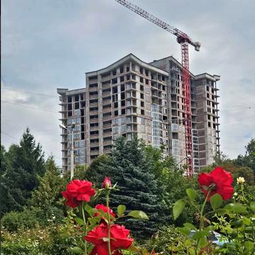 Юліана Опільського вул., (Будинок)