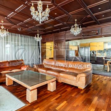 Івана Виговського вул. (Маршала Гречка), 20-Г