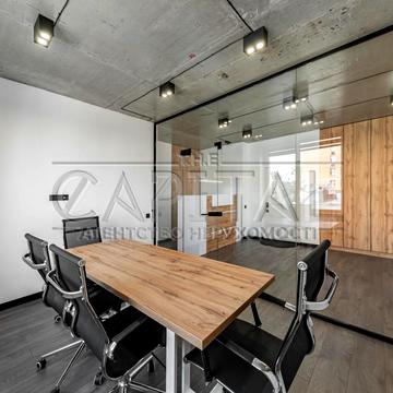 вул. Кузнецова, 60/19