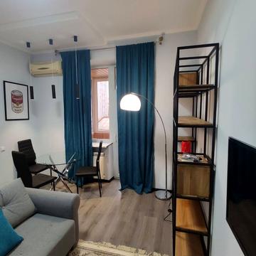 Велика Васильківська вул. (Червоноармійська), 58