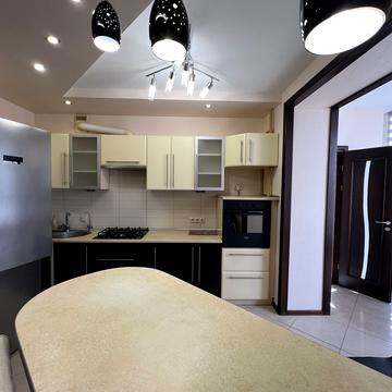 Генерала Миколи Юнаківа вул., 9в