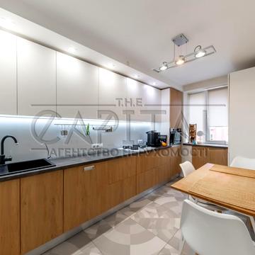 Гусовського вул., 4